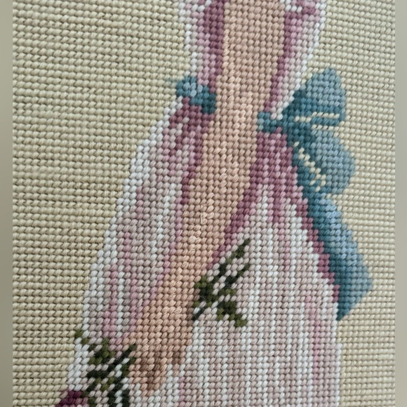 Ladies in Hats Needlepoint Designs - The Art Needlepoint Company Vintage Needlepoint Art Deco Women In Hats
About 24” x 10